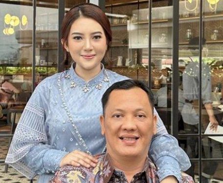 Elin Septiani Siap Maju Gantikan Aries Sandi “Suaminya”, Dalam Pilkada Ulang Di Kabupaten Pesawaran