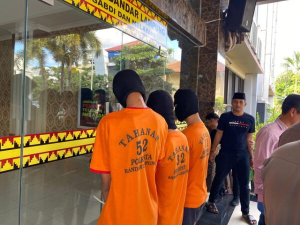 Tiga Pelajar Di Bandar Lampung Di Tangkap Polisi, Perkosa Siswi SMA Secara Bergiliran