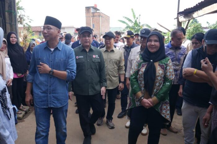 Gubernur Lampung Dan Walikota Bandar Lampung Kunjungi Korban Banjir
