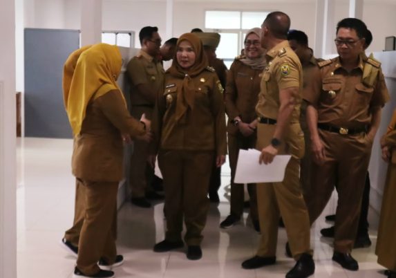 Hari Pertama Pasca Libur Lebaran Walikota Bandar Lampung Sidak Sejumlah OPD