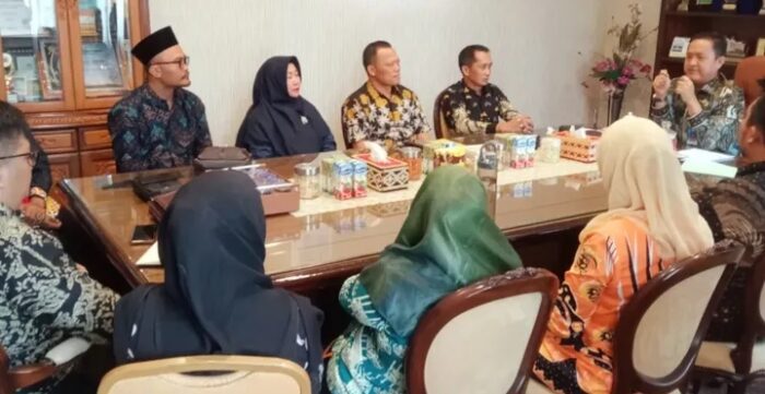 Kadisdik Provinsi Lampung Siap Copot Kepala Sekolah Kinerja Buruk