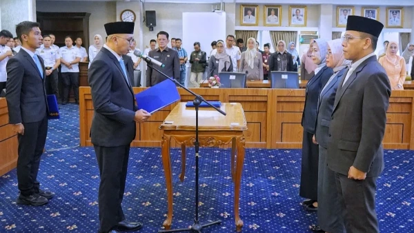 Descatama Paksi Moeda Dilantik Menjadi Sekretaris DPRD Provinsi Lampung