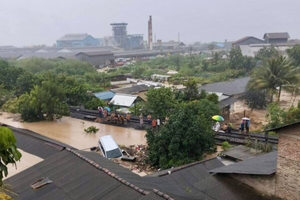 Kota Bandar Lampung Tenggelam Dalam Janji 